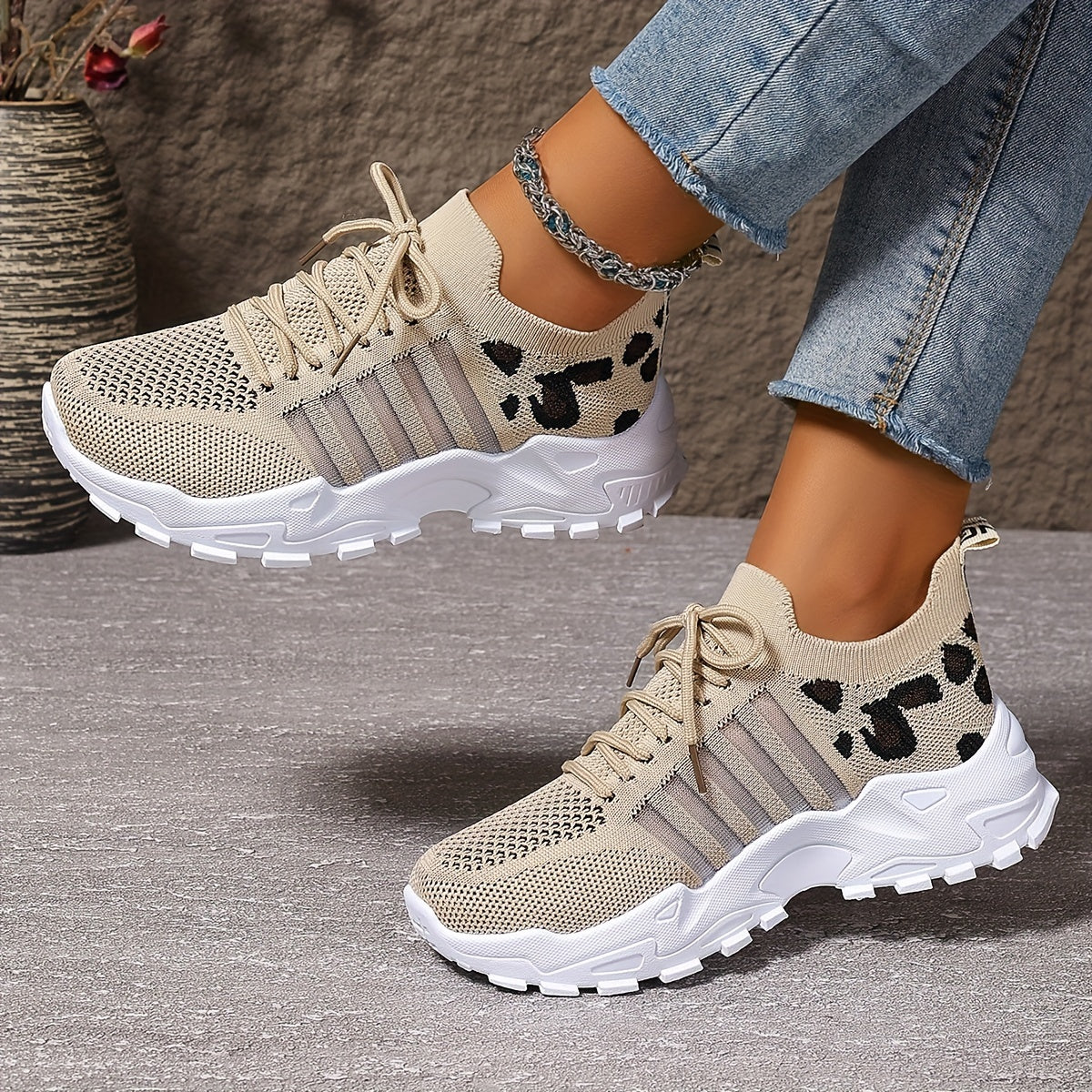 FlexiStride™ – Comfortable Orthopedic Sneakers for Women