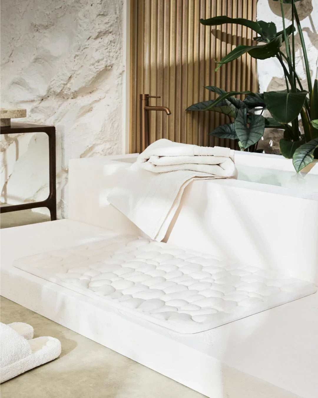 CloudCushion™ / Non-slip, Super Absorbent & Soft Comfort