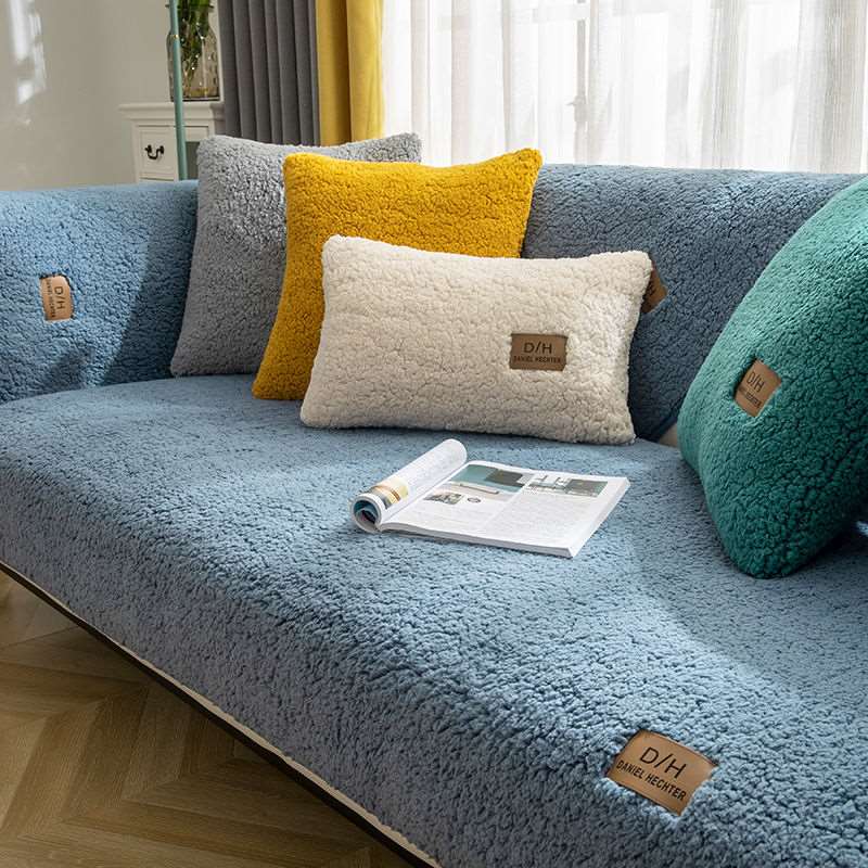 CozyCover™ / Ultra Soft Lamb Cashmere Sofa Cover – Plush Effect & Non - Slip - Lovitzo