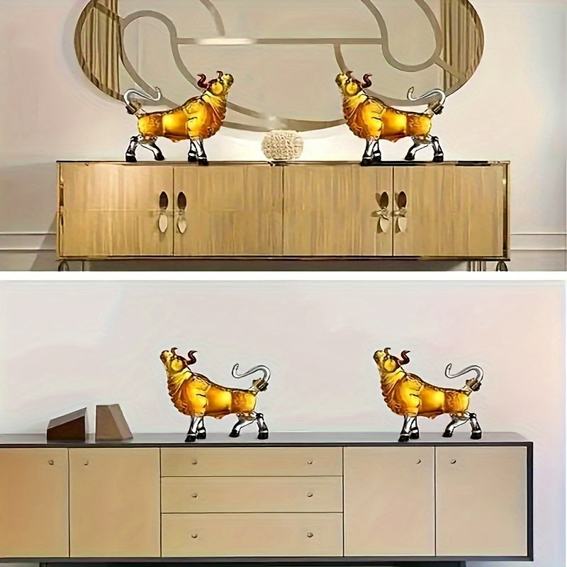 BullBold™ / Bull-Shaped Glass Whiskey Decanter