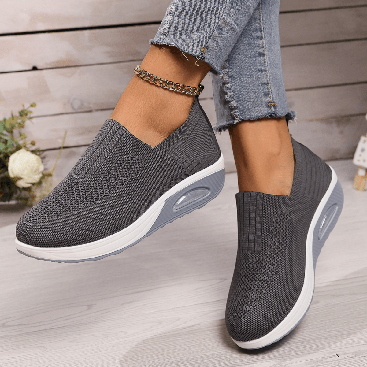 ELLA – Orthopedic shoes for pain relief - Lovitzo