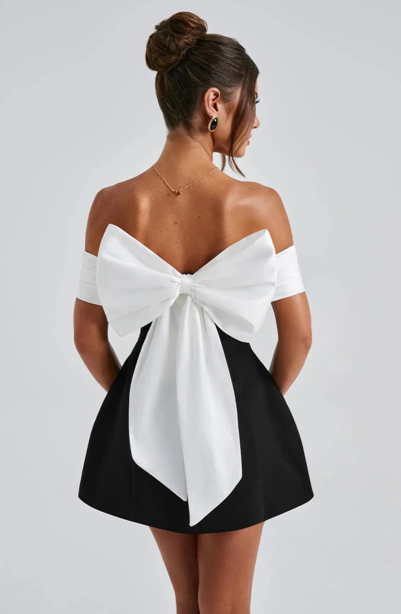 Elvaris - Backless Bow Mini Dress - Lovitzo