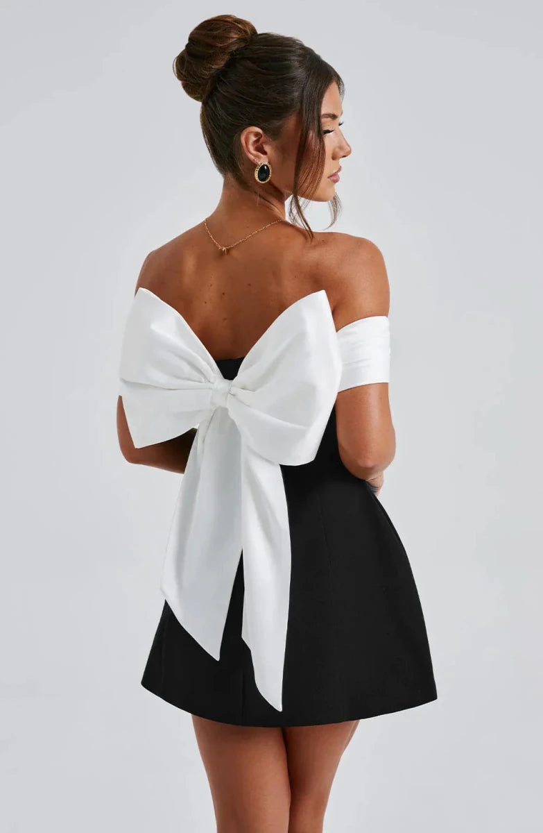 Elvaris - Backless Bow Mini Dress - Lovitzo