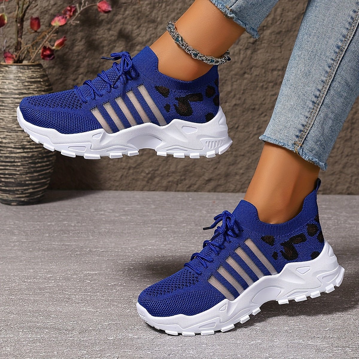 FlexiStride™ – Comfortable Orthopedic Sneakers for Women - Lovitzo