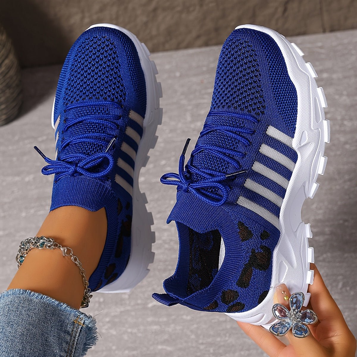 FlexiStride™ – Comfortable Orthopedic Sneakers for Women - Lovitzo