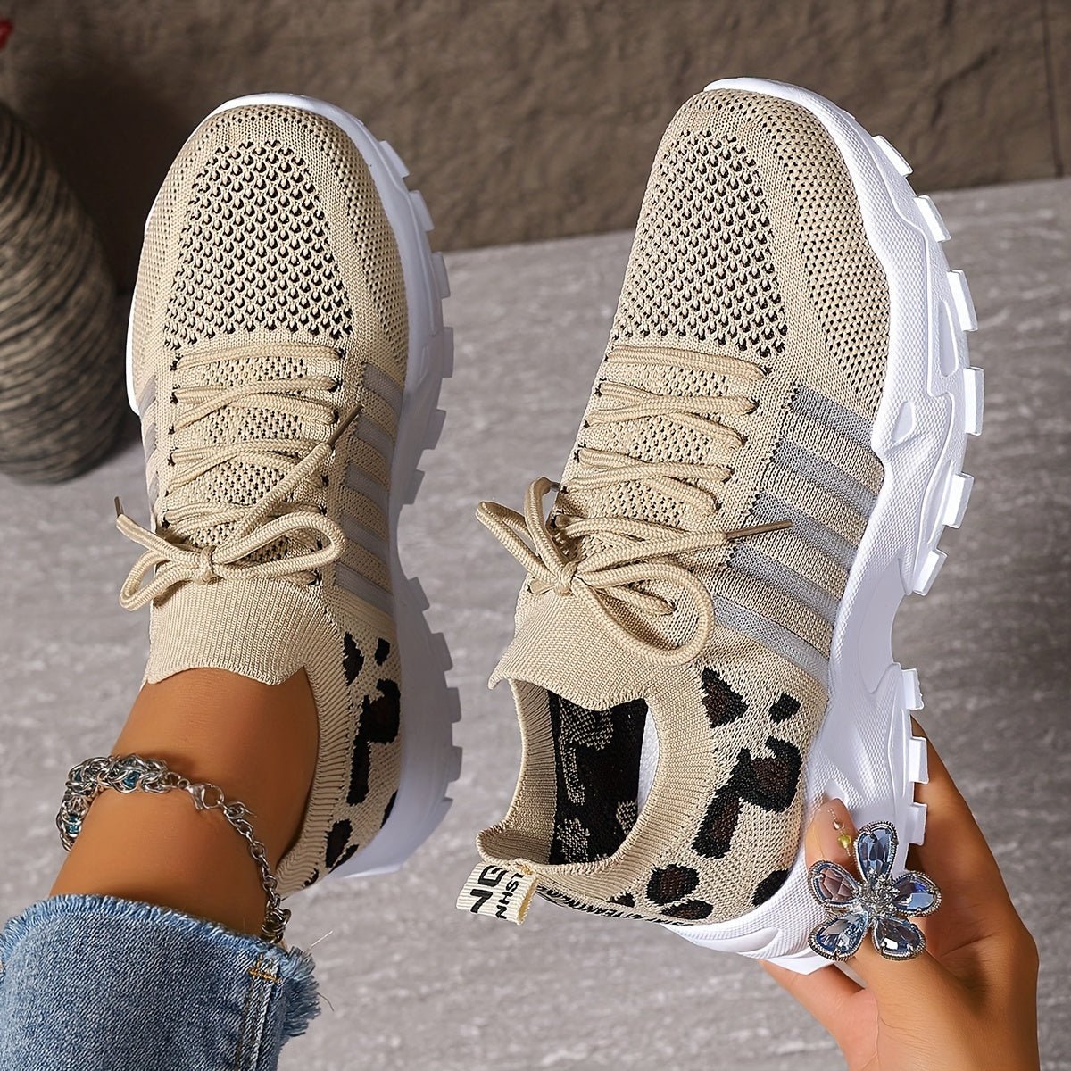 FlexiStride™ – Comfortable Orthopedic Sneakers for Women - Lovitzo