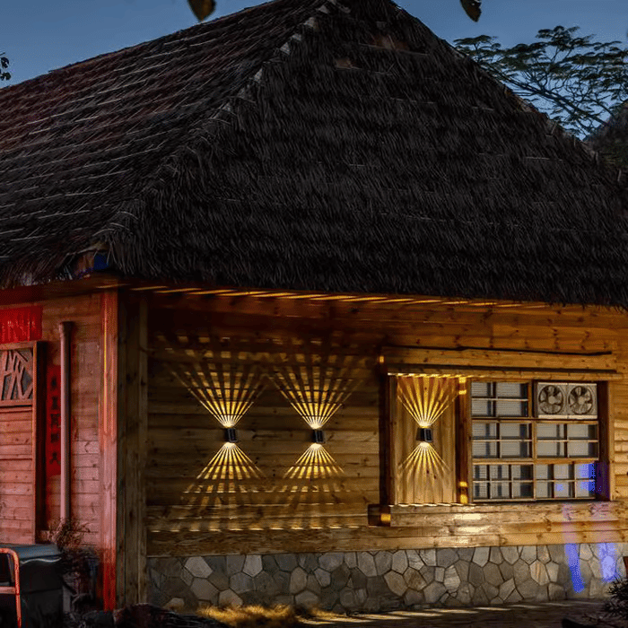 GlowGable™ / Outdoor 4 LED Solar Wall Lights - Lovitzo