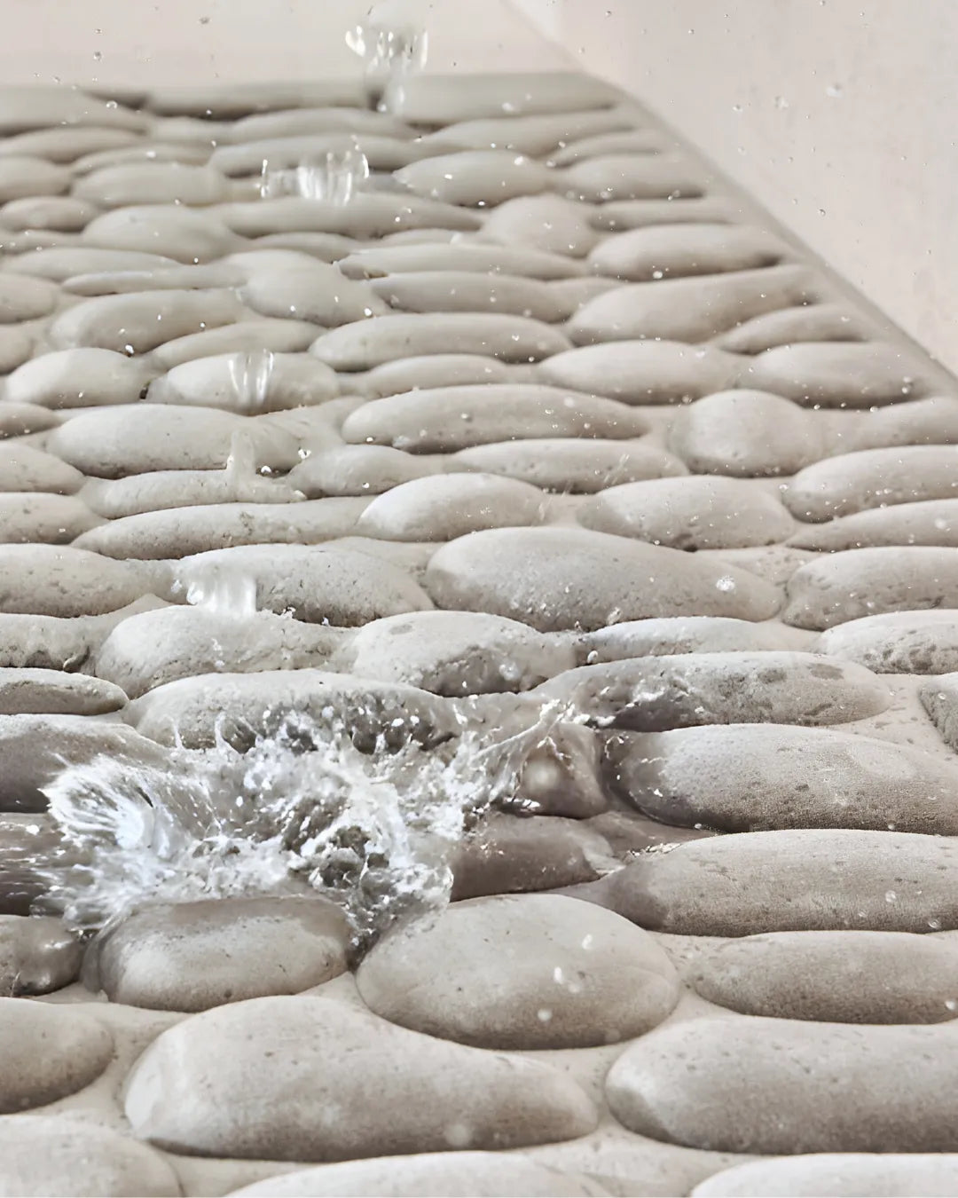 CloudCushion™ / Non-slip, Super Absorbent & Soft Comfort