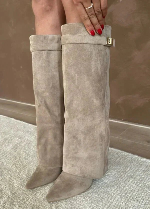 HeelHaven - High - heel boots with trousers - Lovitzo