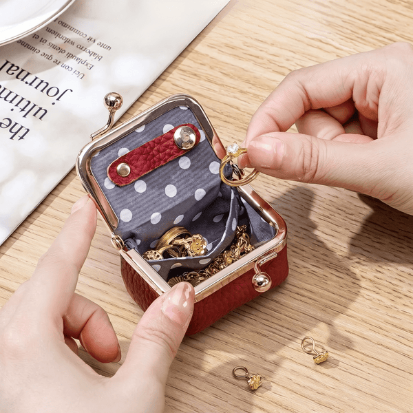 JewelNest – Dein Schmuck, immer stilvoll unterwegs!