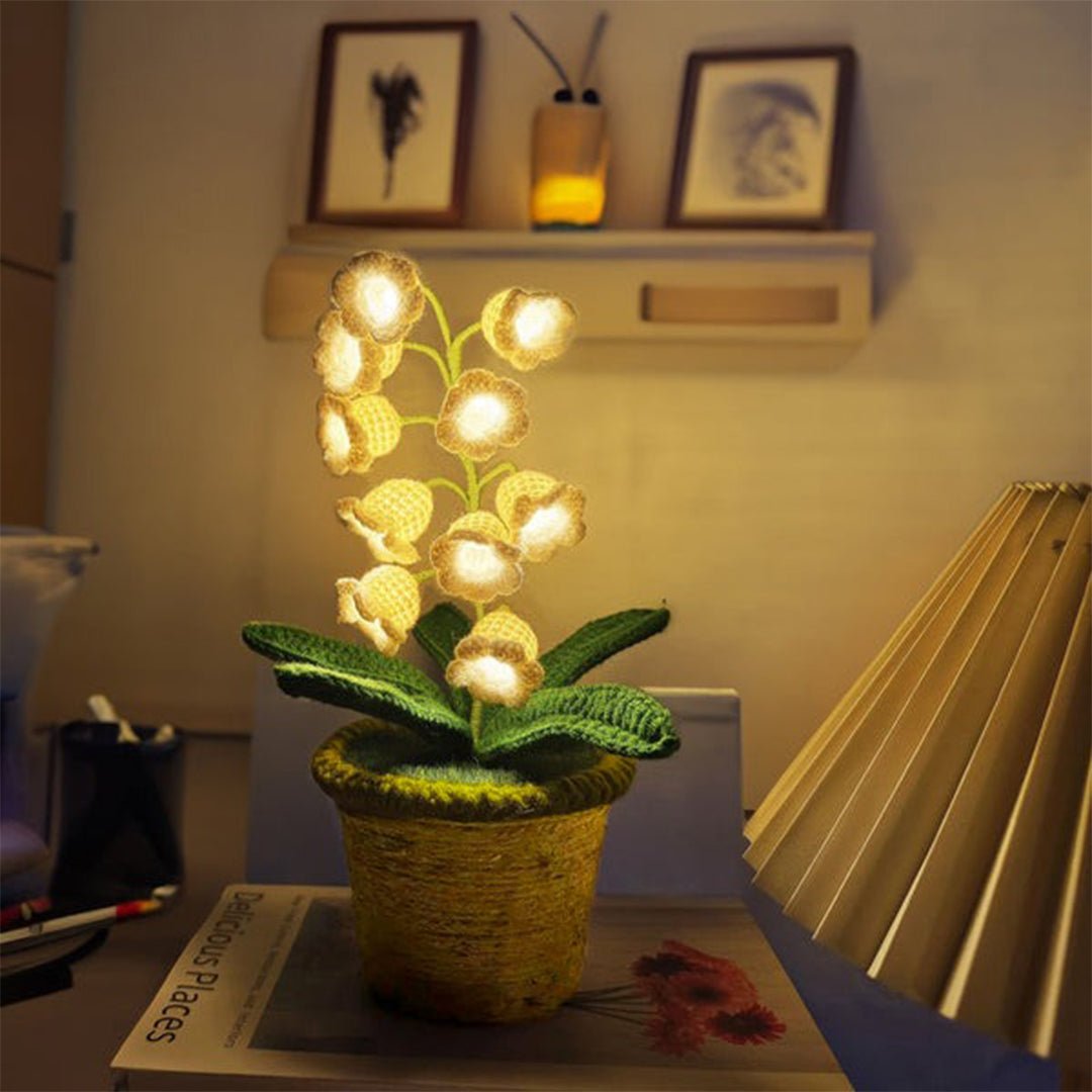 Lily Bloom Night Lamp - Lovitzo