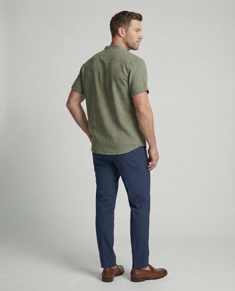 Lovitzo - Mode | High - quality, comfortable men's polo shirt with V - neck - Lovitzo