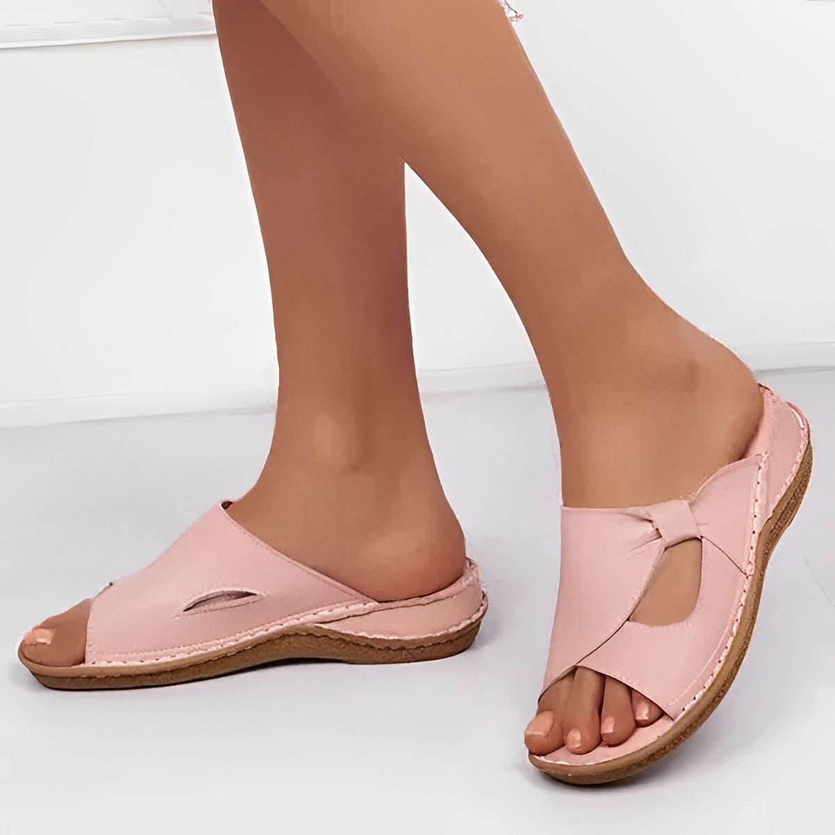 Lovitzo | Orthopedic vegan leather sandals - Lovitzo