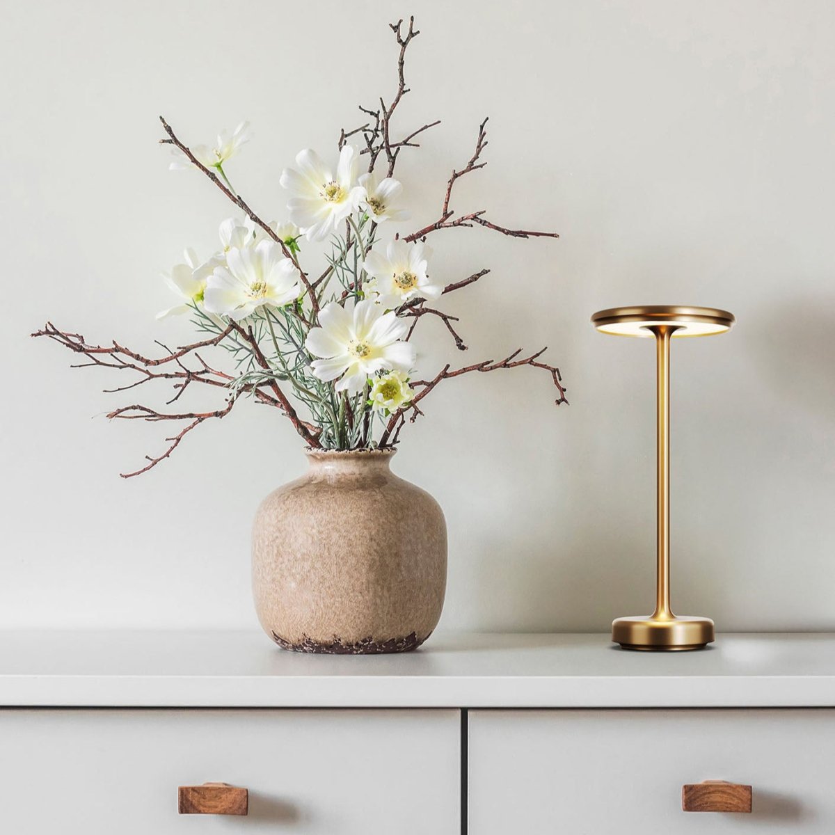 Lovitzo Table Lamp - Lovitzo