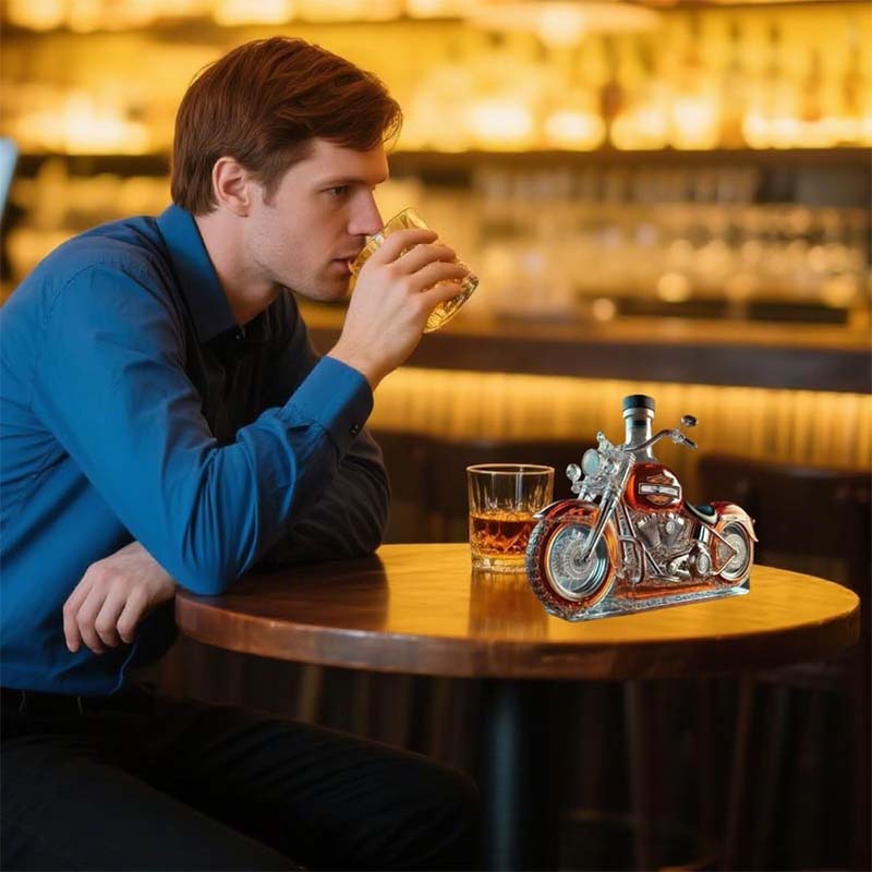 MotoMemento™ / Creative Glass Motorcycle Wine Bottle - Lovitzo