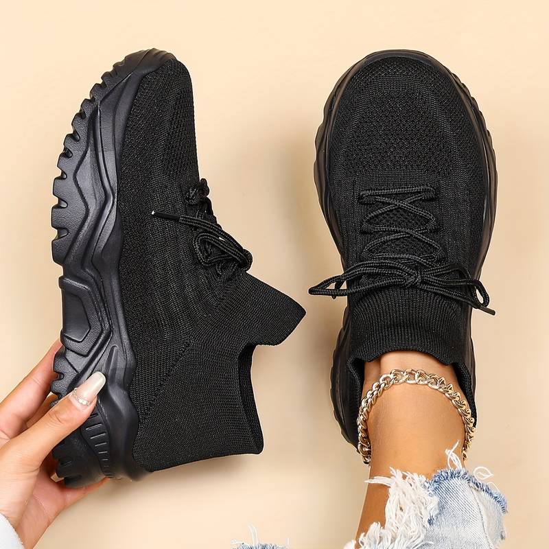 Orthopedic shoes with additional support for the feet - Lovitzo