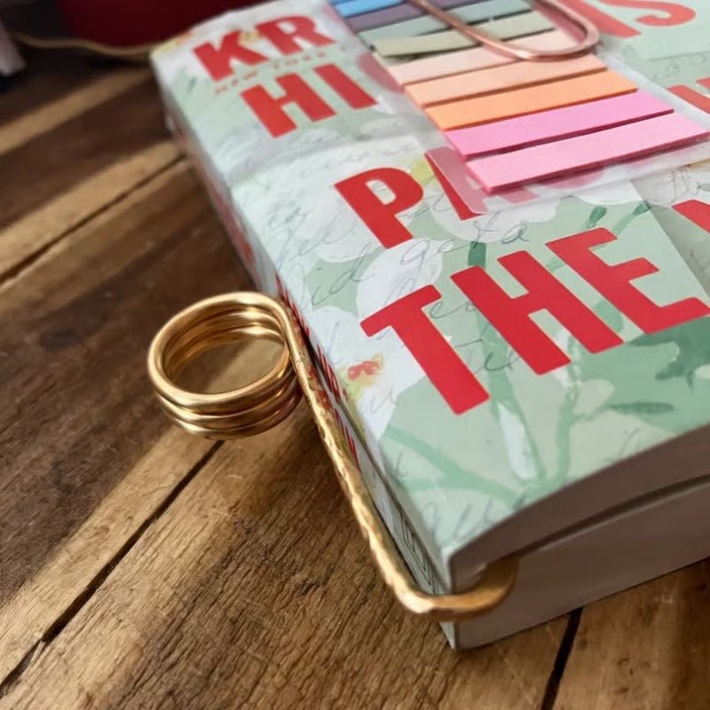 PagePledge™ / Handy Ring Bookmark - Lovitzo