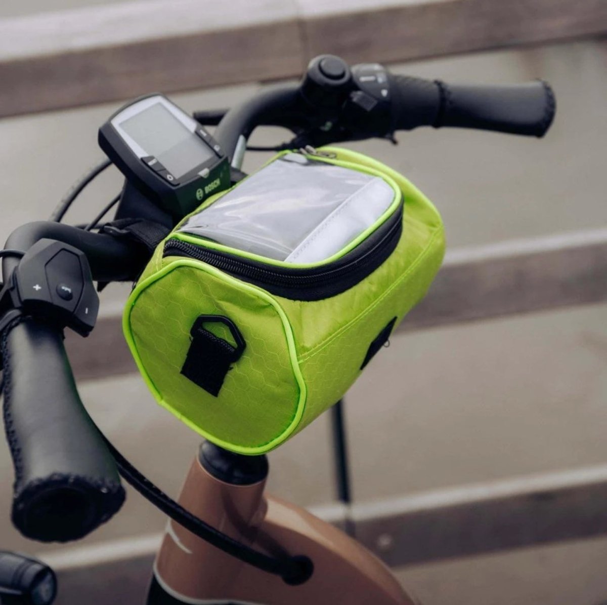 Rideva | Bicycle Handlebar Bag | Waterproof Bicycle Bag with Touchscreen - Lovitzo