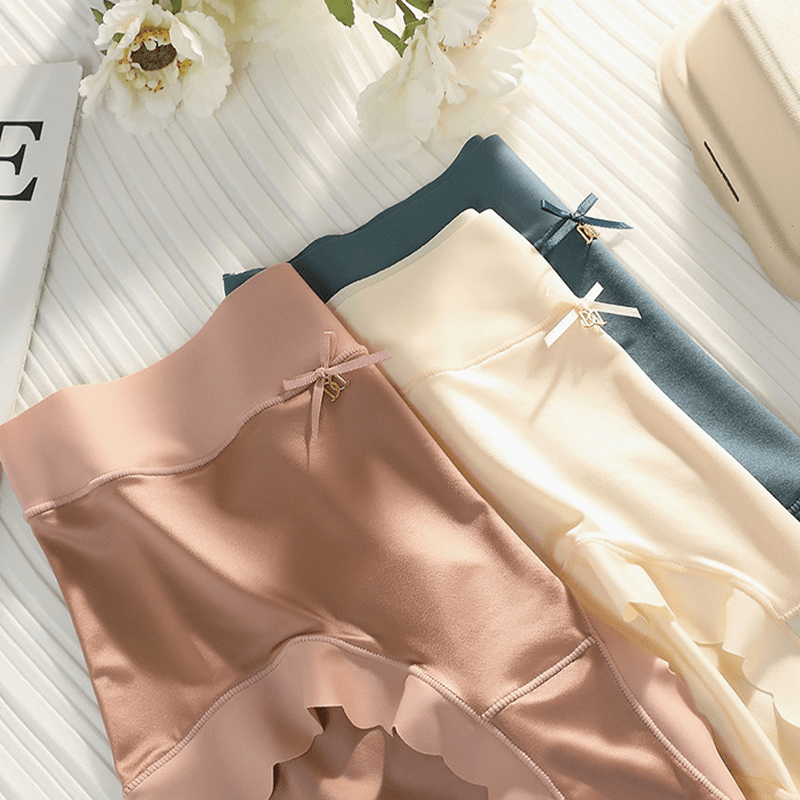 SilkenCare | Antibacterial, Moisture-Wicking & Odor-Free Silk Panties - Lovitzo