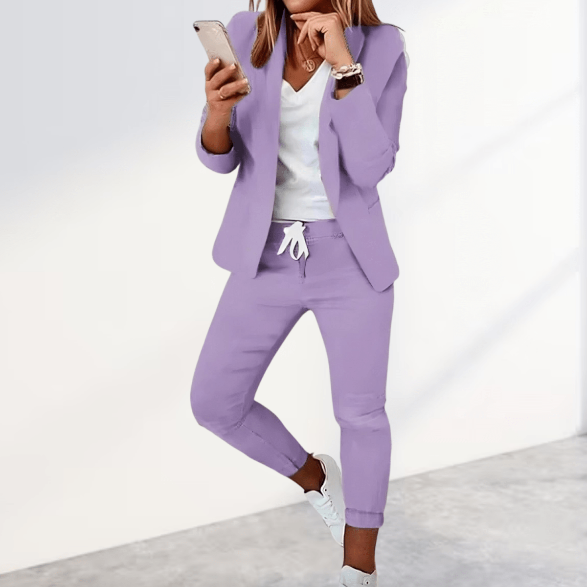Stylish blazer and trouser set - Lovitzo