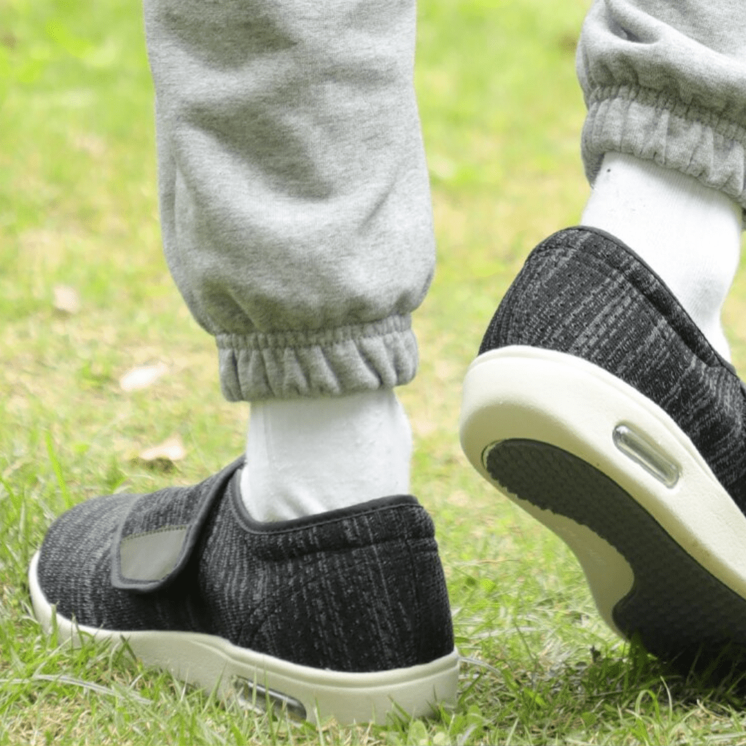 Wide orthopedic shoes for diabetics - Lovitzo