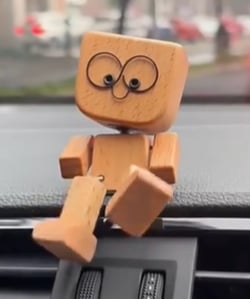WiggleWood™ / Wooden Swing Figure with 12 Magnetic Emotions - Lovitzo