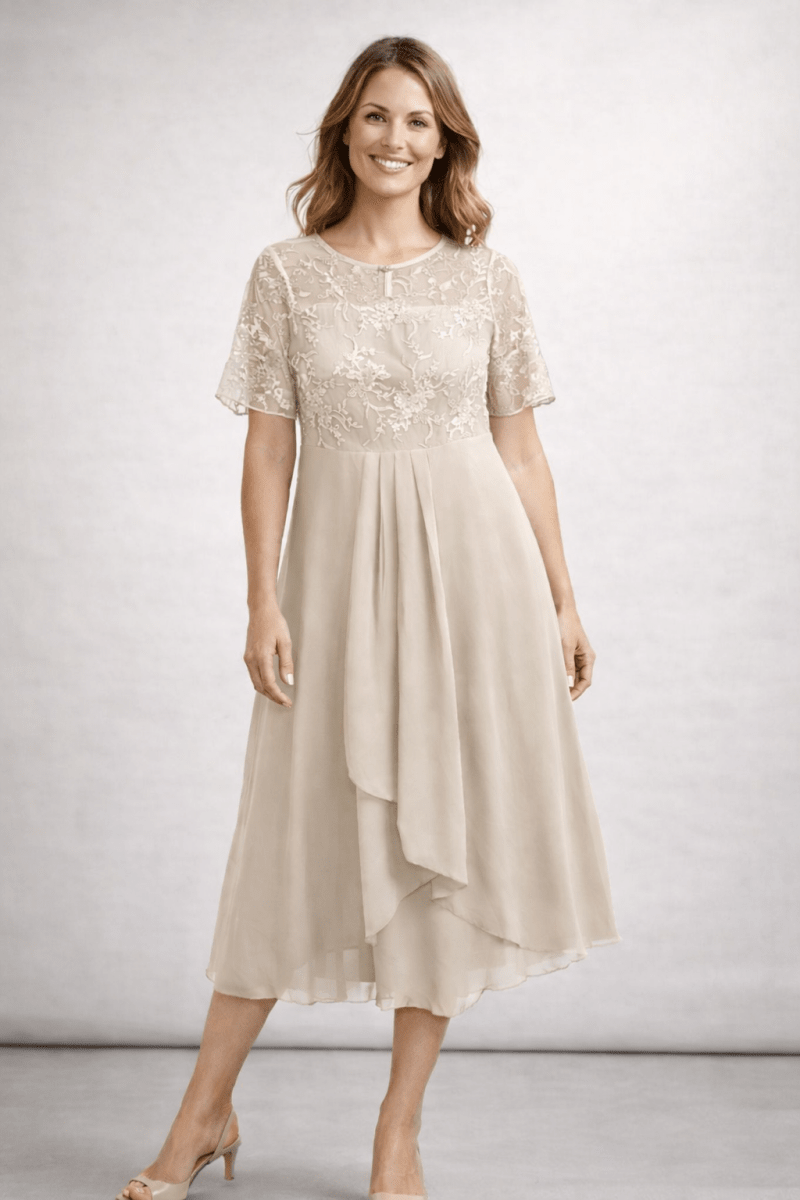 Women’s midi dress with lace and chiffon, short sleeves - Lovitzo