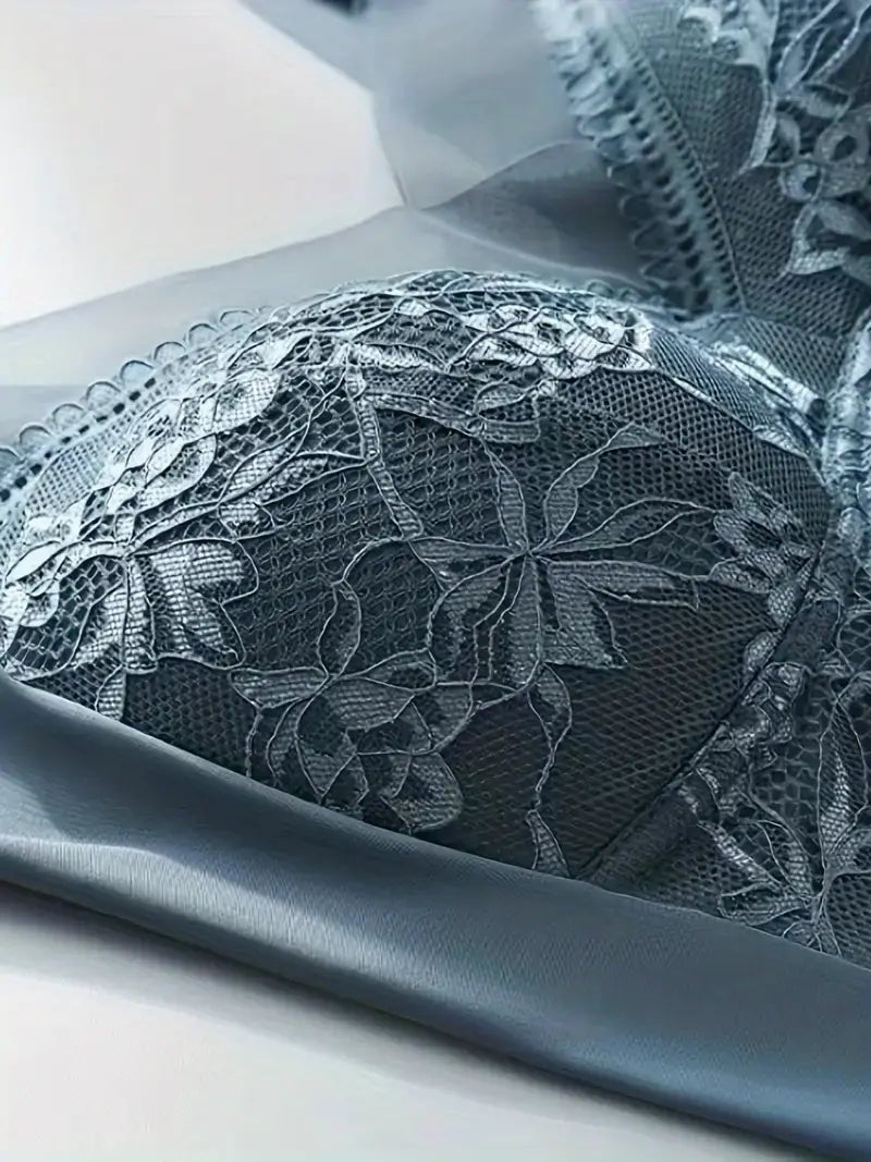 Women's V-Neck Bra | Winter | CozyCurve - Lovitzo