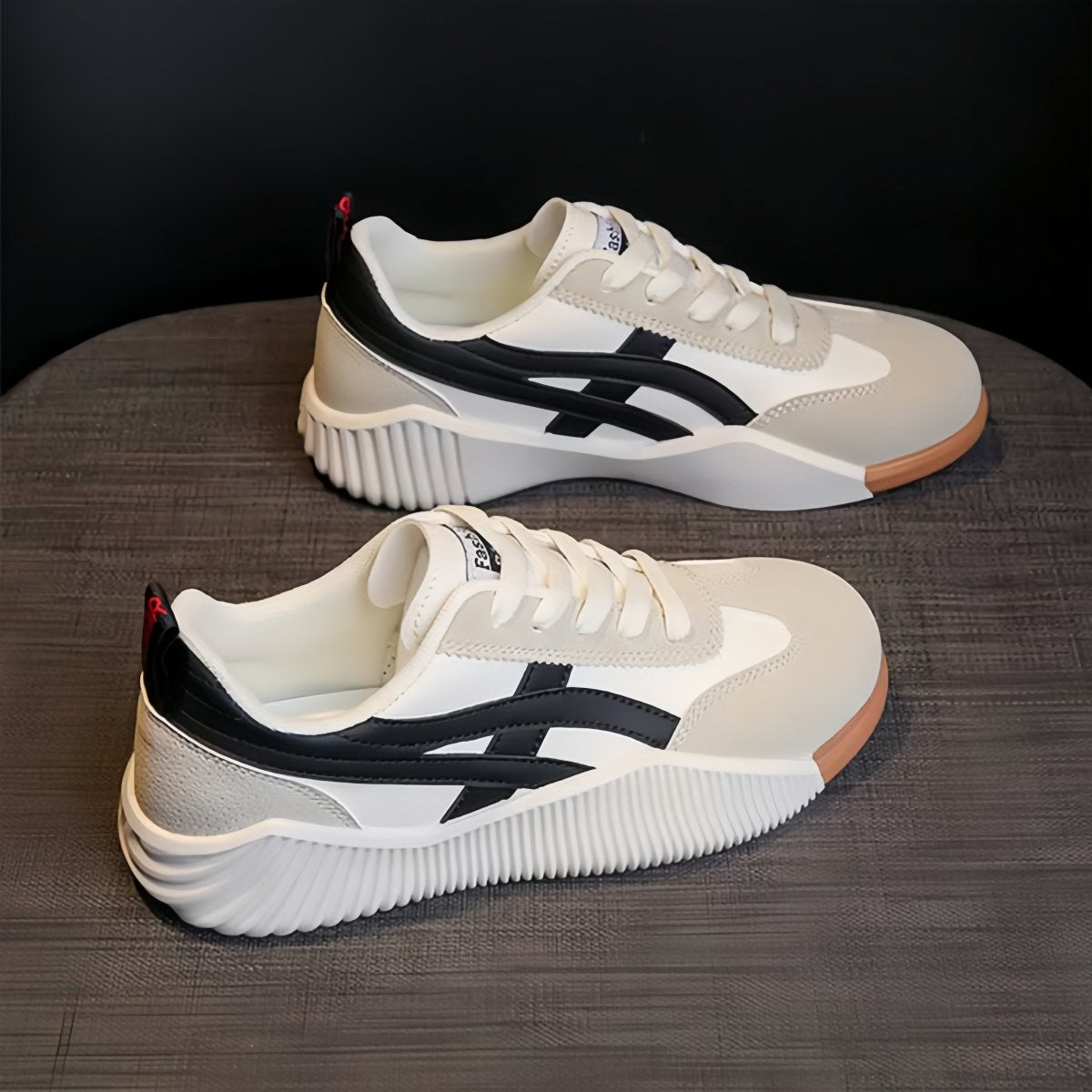 Zyphora - Women's Orthopedic Sneakers - Lovitzo